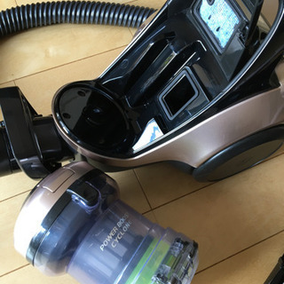 日立サイクロン式掃除機の画像
