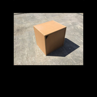 収納ボックスの画像
