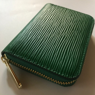 新作品　本革 牛革 ミニ財布 ラウンドファスナー 小銭入れ　コンパクト