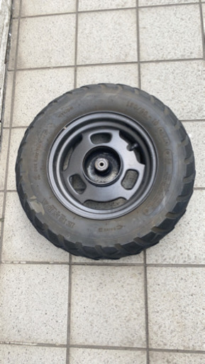 ズーマータイヤ前後セット