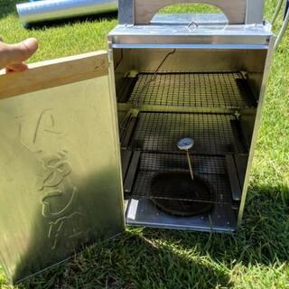 燻製機の画像