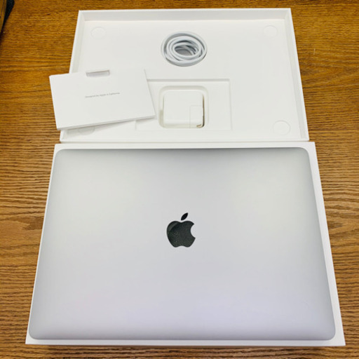 最新！Apple MacBook Air 13インチ 2020