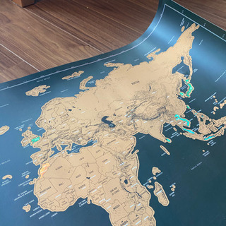 世界地図　訪問国を削ると色が変わるの画像