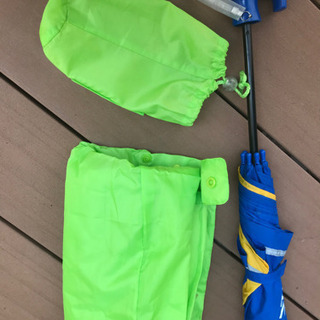 お譲り予定☆プーマの傘とランドセル対応レインコートの画像