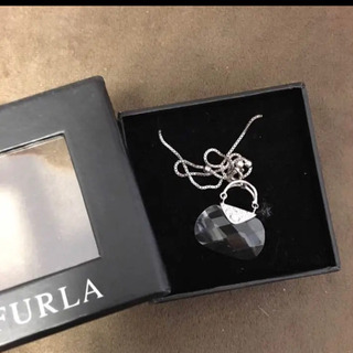 フルラ　FURLA ネックレス　アクセサリー　シルバー　ペンダン...