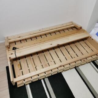 国産(四万十産)ひのき　ダブルベッド　棚コンセント付の画像
