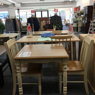 i54  千趣会　　カントリーダイニングセット