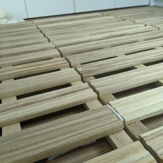 【成約済】四つ折りスノコベッドの画像