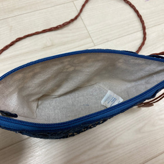 麻の夏ショルダーバッグの画像