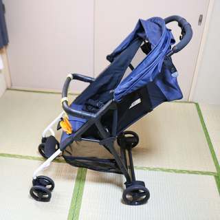 【ベビーカー 新古品】背もたれを倒せる 7ヵ月～4歳頃 対応のベ...