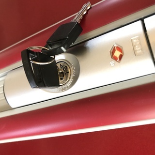 美品　スーツケース　Lサイズ　フレームタイプ　ハードキャリー　手渡しにてお願いしますの画像