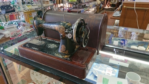 【店舗同時販売中】 SINGERミシンレトロアンティーク