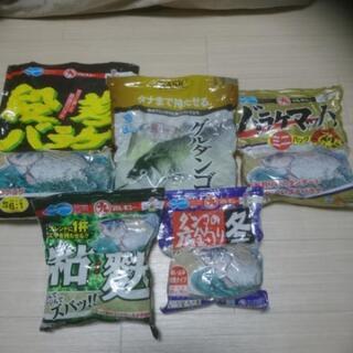 【ﾍﾗﾌﾞﾅｴｻ12種】／使用品