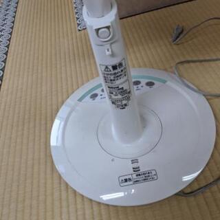 古い扇風機　ナショナル製の画像