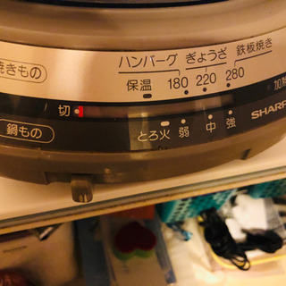 鍋にも焼肉にも！ホットプレートの画像