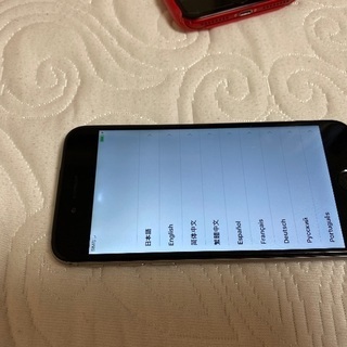 iPhone 6 16GB A1586 SIM フリー！　アメリカで主に使用、GSMとCDMA両方使用可能の画像