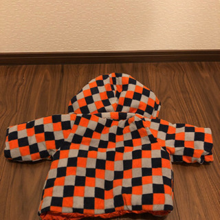 値下げ！美品 70cm GAPリバーシブルアウターの画像