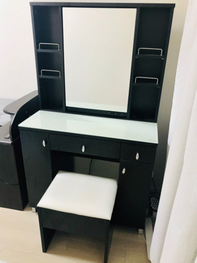 【購入1年未満】ニトリ　ドレッサー