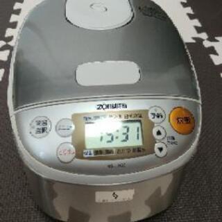 象印　炊飯器　３合炊き