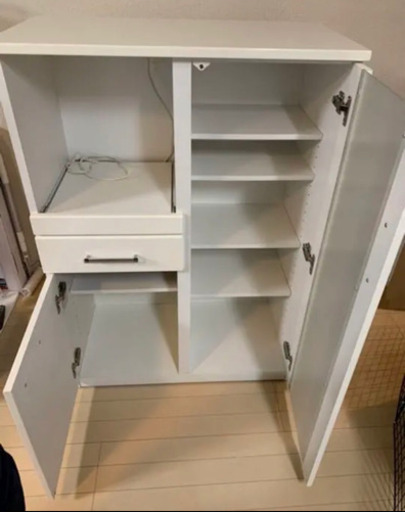 ニトリ　食器棚　キッチンボード
