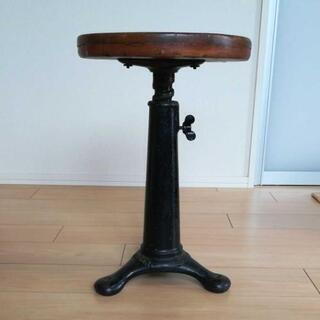 アメリカ製 SINGER社 ヴィンテージ スツール 高さ調整機能付 アンティーク