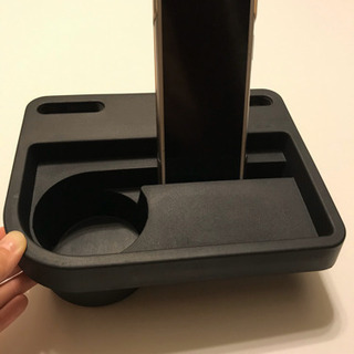 車内　ドリンクホルダー　収納　スマホスタンドの画像