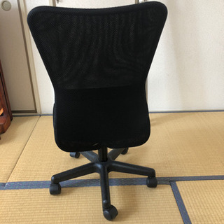 オフィスチェアの画像