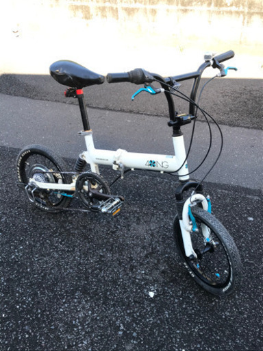 お取り引き感謝【タイヤ当時物新品】１６インチ・希少フルサス・折りたたみ自転車・お洒落自転車