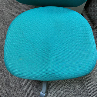 イス 高さ調節可能 8/26までの画像