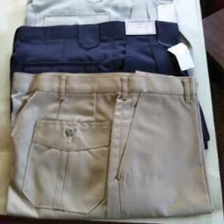 【値下げ‼️】作業ズボン３本組