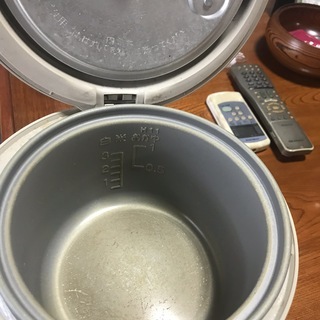 【汚れ有】炊飯器の画像