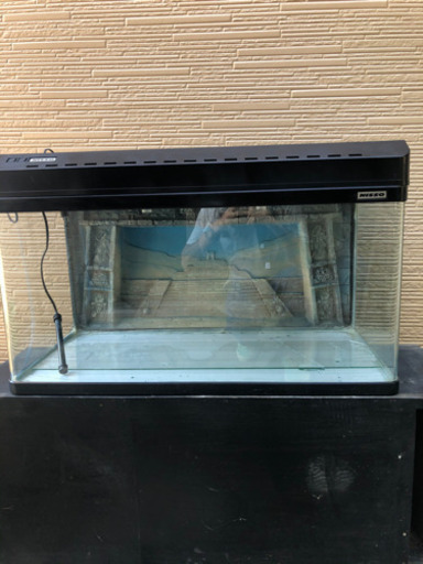 交渉成立致しました NISSO 90/45 曲げガラス 水槽➕備品