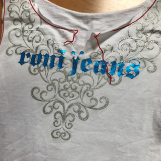 RONI タンクの画像