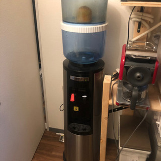 ウォーターサーバー、浄水器、冷水機、温水器
