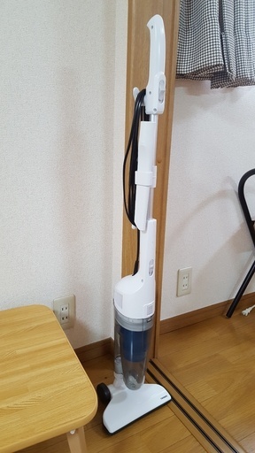 小型掃除機　Twinbird（2019）（東1-101）