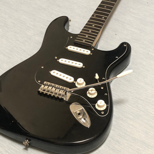 フェルナンデス　ストラトキャスター