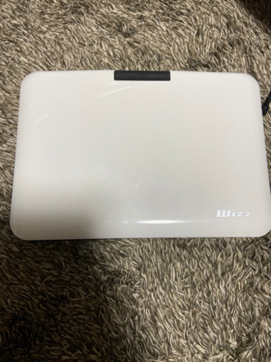 ポータブルDVDプレーヤー