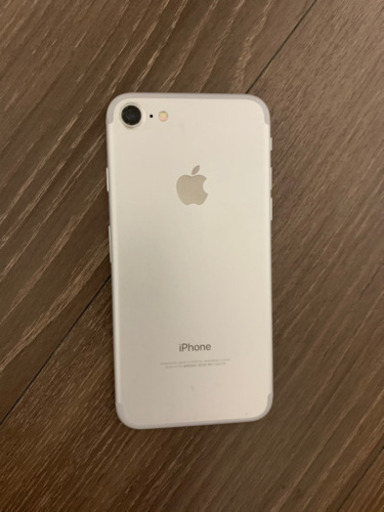 iPhone 7 128G docomo版 SIMフリー