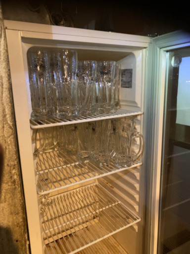 縦型冷蔵ショーケース