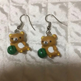 リラックマ  ピアス　イヤリング　アクセサリー　フィギュア　ぬい...