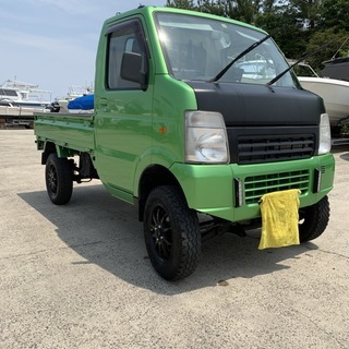 値下げ！カスタム 軽トラ！スズキ　キャリイ　DA64T　構造変更済み　４インチリフトアップ　４WD　MTの画像