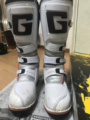 ガエルネ　オフロード　バイク　ブーツ