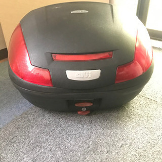 GIVI キャリアボックス　大　
