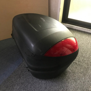 GIVI キャリアボックス　大　の画像