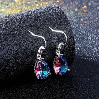 ミスティックトパーズ　シルバ−925　ドロップピアス　ペア　新品の画像