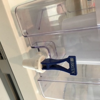 【値下げしました】BRITA 浄水器（大容量）の画像