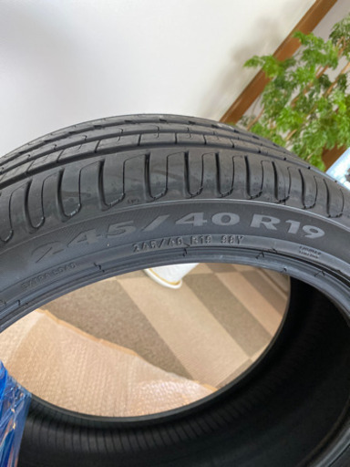 タイヤ 19インチ　ピレリー　PIRELLI P7  245/40R19 ランフラット BMW ベンツ　MINI　フォルクスワーゲン