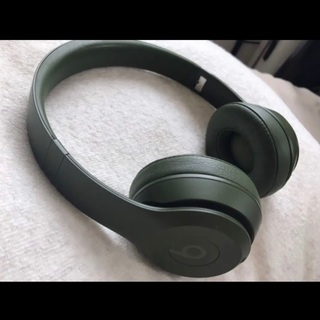 【beats solo3 2017年】人気カラーの画像