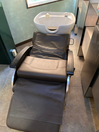 シャンプー台(ヘッドスパ兼用)
