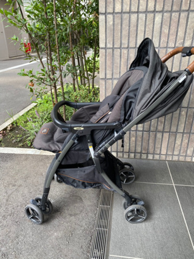 【美品】新生児から！両対面式ベビーカーjoie